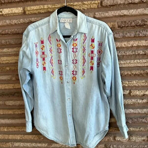 Vintage 90s Impulse Embroidered Denim Chambray Casual Boho Shirt Size Small
